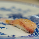 三笠鮨 - 上総竹岡（かづさたけおか）眞鯛（まだひ）