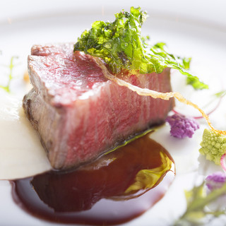 【3・4月限定】シェフ厳選特撰黒毛和牛コース全8品