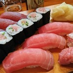 Tsukiji Hamashigezushi - 