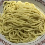 つけ麺屋 やすべえ - 辛味つけ麺中盛   あつもり  ツルツル。ちゃんと冷水で
      締めてから温めてくれる。  美味い！