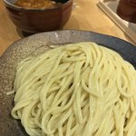 つけ麺屋 やすべえ - 辛味つけ麺大盛りの麺