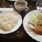 すかいはーと - 週替わり定食ランチ（白身魚のフライと唐揚げ）