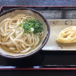 やまだうどん - かけうどん大とレンコンの天ぷら