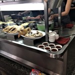 七賢鴨肉飯專賣店 - 厨房の様子