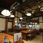 山本屋本店 - 内観☆