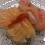 回転寿司 すし松 - 活赤貝