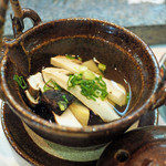 寿司栄 - 松茸の土瓶蒸し
