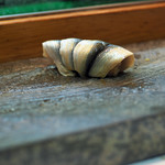 寿司栄 - しんこの握り