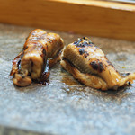 寿司栄 - 羽田沖の穴子の塩とツメ