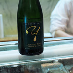 寿司栄 - 「米鶴　ｙ」Ｔａｋａｈａｔａ　Ｗｏｏｄ（高畠ワイン シャルドネ種樽で貯蔵された純米吟醸酒）