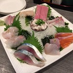 呑み喰い処　居酒屋　花の木 - 