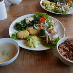 ローフードカフェ胡桃家 - 野菜プレート