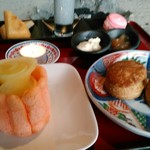 古民家cafe 甘欧 - アフタヌーンティー　お膳の二段目