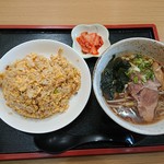 Chuukaryouri Issei Fuumi - 炒飯定食