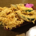 天ぷ羅 重天 - 天ぷ羅 重天　「イカ野菜天丼」850円　タレかける前