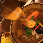 スープカレー トレジャー - 三種のチーズをとろ〜り