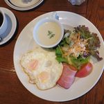 ブレッド&タパス 沢村 - 