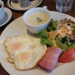 ブレッド&タパス 沢村 - 