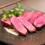 鉄板バンビーナbyうしごろ - 厚切り黒タン・ハラミ