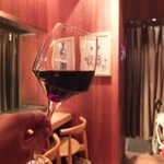 鉄板バンビーナbyうしごろ - 肉に合わせて赤ワインも