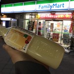 関目団長 - 辛さを和らげるため、帰りしなコンビニで甘いドリンクを買う　うん！旨い