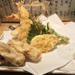 濱一 - 天婦羅盛り合わせ