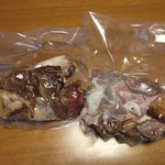 飯田商店 - 「切り落としチャーシュー 200g」500円の醤油と塩