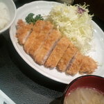 もち豚とんかつ たいよう - ﾛｰｽかつ定食