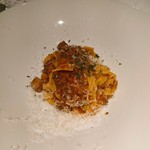 ベッラ・ヴィスタ - ボロネーゼ。しっかり牛肉が入ってて食べ応えあり(*^o^*)