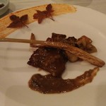 神戸牛肉の炒め ポルチーニソース