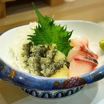 Edokin Kintarou Zushi - 子持ち昆布、かんぱち