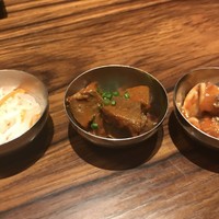松庵 韓菜房 栄大津通店 - 韓国小鉢3品(サンパセットに付いてきます)