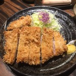 勝烈亭 - 日替り定食 木曜:ロースとひれかつ定食 1,242円)