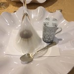 トゥ・ラ・ジョア - 