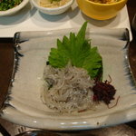 Kuu - 2011/05/05　駿河湾産生しらすのお刺身390円