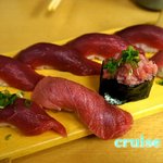 本家鮪屋すし茶家 - 鮪づくしにぎり