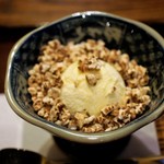震湯カフェ内蔵丞 - アイスクリーム