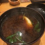 すしの助 - 玉赤