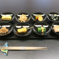 山乃尾 - 金沢ならではの八品