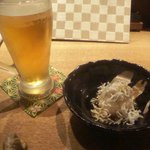 しゃにむに - 突出しとビール