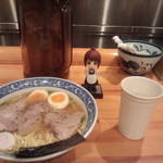 中華そば 青葉 - 特製ラーメン（900円）