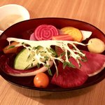 こだわり野菜の生きたバーニャカウダ