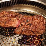 北新地 はらみ - 時間を掛けて焼き上げます。