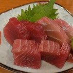 鶯酒場 - マグロぶつ。ﾋﾞｰﾙが加速するぢぇ(*^▽^)/★*☆♪