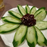 タンテール富士 - 韓流きゅうり　380円