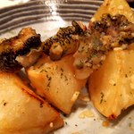 浜屋 - ちょっと食べてます。