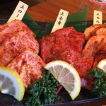 特選大衆焼肉 脂屋肉八 - 