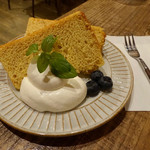 アースアンドソルト - 