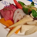 JZ Brat - 「自家製ピクルス」　¥700