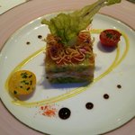 モナリザ - ずわい蟹と春きゃべつのガトー仕立て、蕗の薹ソース